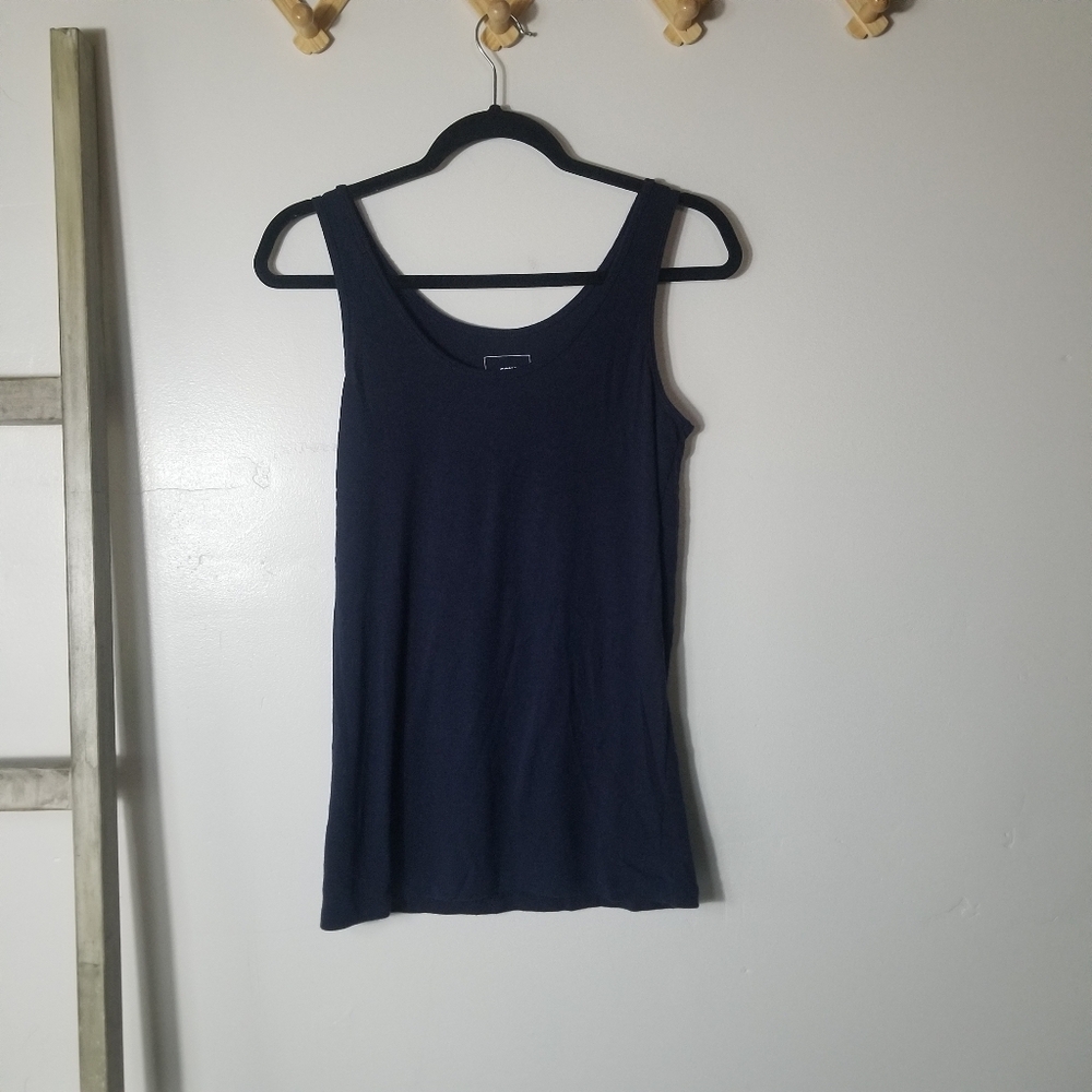 SONOMA WOMEN'S NAVY TANK SIZE LARGE